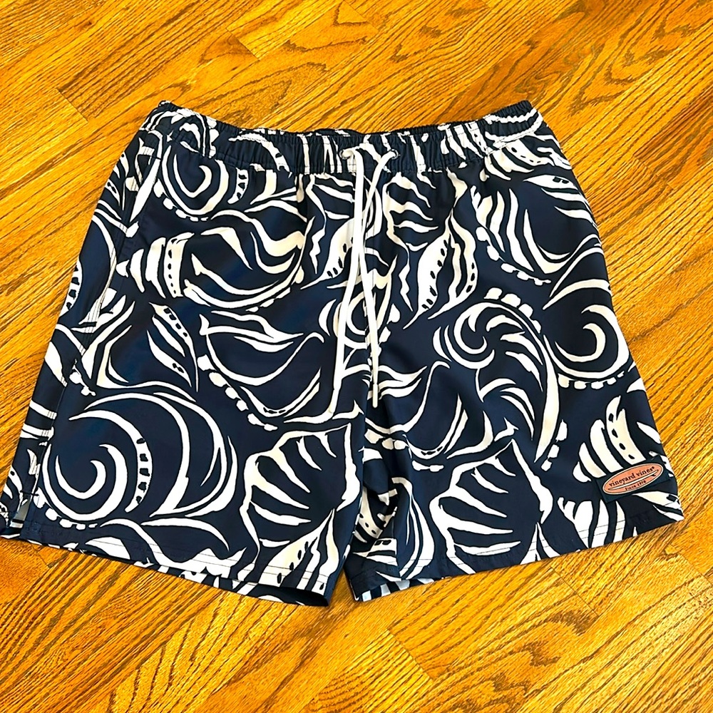 New Vineyard Vines Swim Trunks